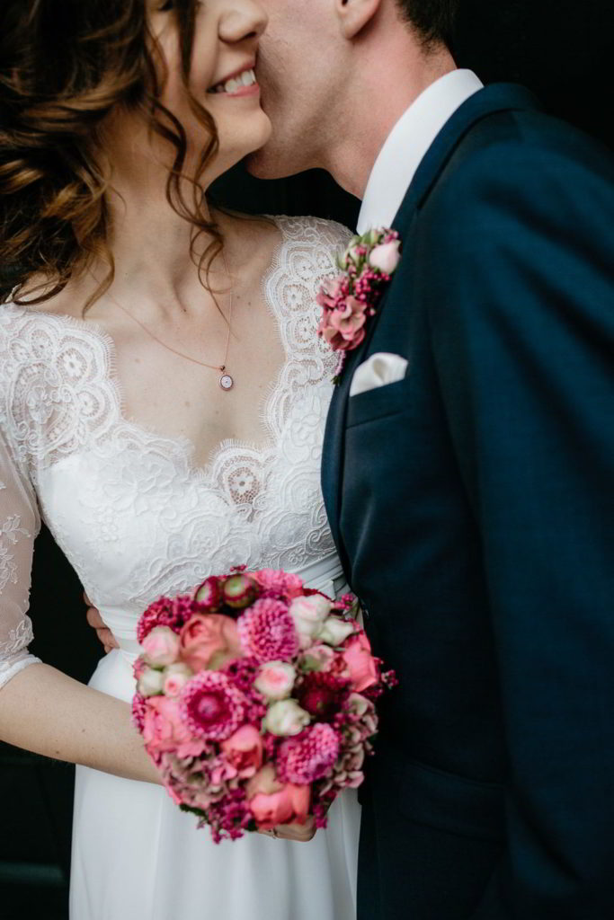 Brautpaar Pose im Residenzmuseum Celle